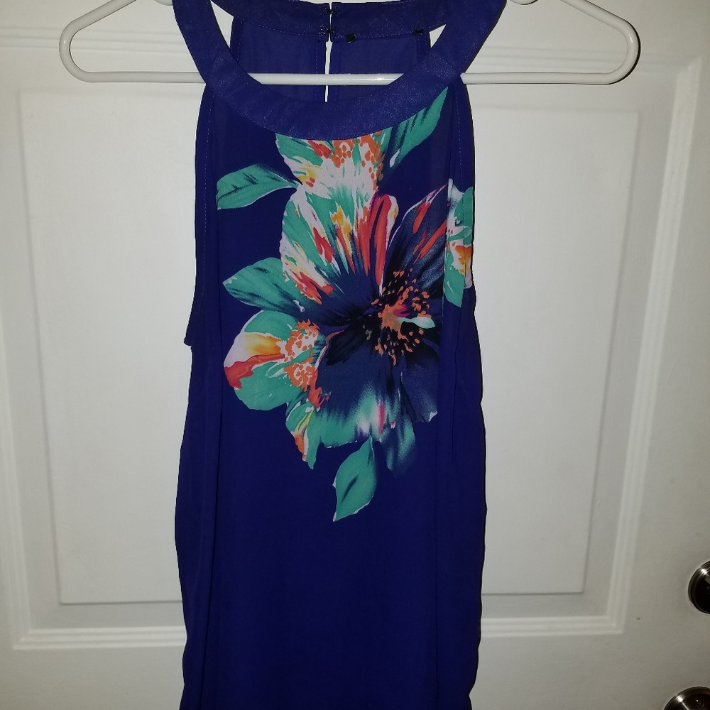 Dressy top in women
